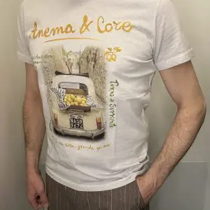 T-shirt bob