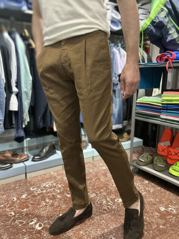 Pantaloni berwich
